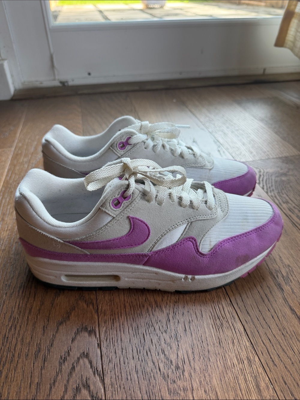 Women’s Magenta Nike Air